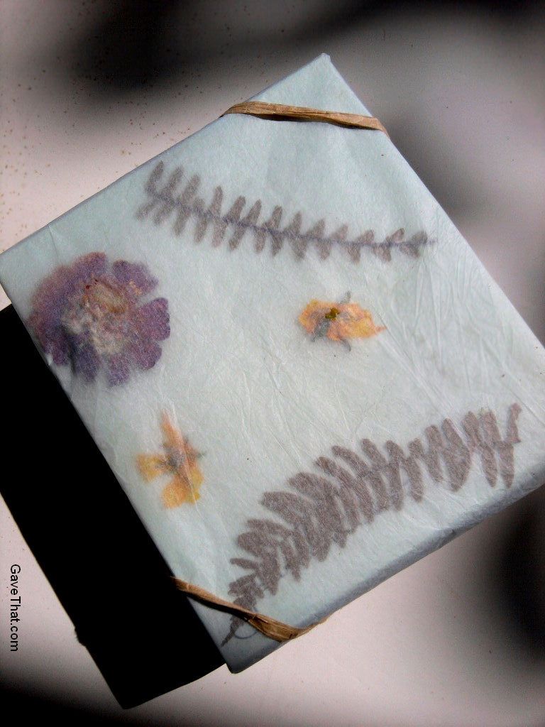 DIY Pressed Flower Wrapping Paper